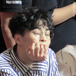 [EXO] <b>야들</b>아 민석이 팬싸 새사진 이거 분위기
