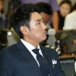살이 더 빠진 어<b>제자</b> 조진웅