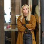 ㄷㄷㄷㄷㄷㄷㄷ엠마스톤 담배핀다