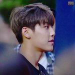 [박우진] 우진이 안경 쓰나?