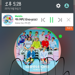 [워너원] 째니<b>수상</b>소감할때 뒤에서 지성이가 알려줘ㅋㅋ