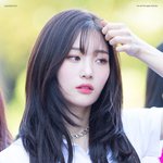 정<b>채연</b> 미쳣어
