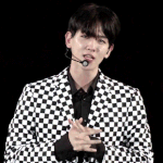 [EXO] <b>체스</b>판의상 좋았는데 갑자기 왜 말타냐?