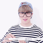 [방탄소년단] <b>뿔테</b> 오조오억번 쓰자~~