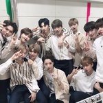 [워너원] ㅇㄱㄹ한테 <b>질질</b>끌리기나하고