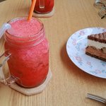 [EXO] 케이크 <b>한조각</b>에 5.5천원 실화냐