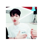 [임영민] 오늘 영민이 티셔츠 산거 첨 입고나감