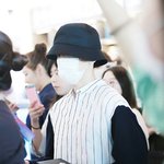 [백현] 다 가린 백현 <b>입국</b>~