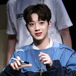 [EXO] 나는 ㅇㄴㅇ에서 판린이랑 황제빼곤 <b>노관심</b>