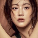 <b>우아</b>한 여인으로 변신한 오연서 팔색조 매력있게 예뻐
