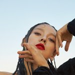 엄한 립스틱도 찰떡같이 <b>소화</b>하는 이효리 헤렌 화보