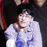 [EXO] @잠금이랑 배경같이 세트로 할 수 있는 거 풀게@ EXO...