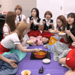 [드루와] 트와이스 음방<b>대기실</b>에서 뭐먹는거임?