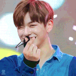 [강다니엘] <b>예쁘다</b>