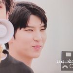 [드루와] <b>레오</b> 실물 보면 진짜 분위기 오지고 심각하게 섹시한데ㅜㅠ