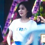 젊고 예쁜 재벌상의 여자아이돌들