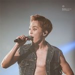 실물 <b>영접</b>이 간절한 남돌