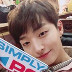 [윤지성] 와 진짜 개예뻐