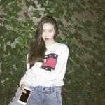 요즘 여초에서 핫한 선미 <b>사복</b>패션 모음.jpg