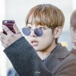 [방탄소년단] <b>뷔</b>태