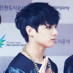 [방탄소년단] <b>옆선</b> ㄷㄷ