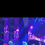 [EXO] 야 아니 미친 나와봐 이거 앉아있는거 찬열<b>이임</b>?