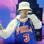 [방탄소년단] 착장 대박인듯 <b>복고풍</b> 넘 잘어울려ㅠㅠ