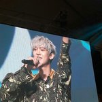 [EXO] 찬열이 <b>허리</b> 아프단거