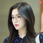 기복이 있을 틈이 없는 <b>여</b><b>돌</b> 비주얼