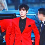 <b>인간계</b> 것이 아닌 피지컬
