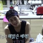 [시우민] 시우민이 <b>후배</b>님 다정하게 쳐다봐주는거 발린다ㅠㅠ