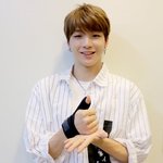 [강다니엘] 홍키라 새 사진