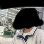 <b>이옷</b> 어디꺼야?