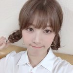 얘 예쁘지 않음?