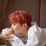 [방탄소년단] 나 <b>우선</b> 음 그래 앨범 더 사고 올게