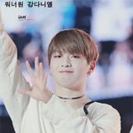 <b>바라</b>만봐도 걍 호감인 순둥남돌