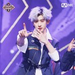 [드루와] 오늘자 엑소 <b>찬열</b>이래