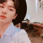 [댓글부탁해] <b>수련</b>회에서 화장 금지라는데 화장 한 판녀?
