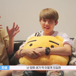 [박우진] ㅋㅋㅋㅋㅋ참새<b>외면</b>