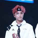 [NCT] <b>옷</b> <b>정보</b> 아는사람ㅜ