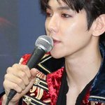 [백현] '<b>올드</b>스쿨' 엑소 백현 "'코코밥 챌린지' 유행, 우리도...