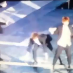 [워너원] 오늘 <b>바닥</b> 미끄러웠나??