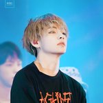 [방탄소년단] 딱 4명?몰려다니네오늘은