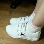 [댓글부탁해] 이 신발 아직 <b>매장</b>에서 팔아?,