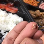 구더기들어있던 도시락을 먹었더니 속이안좋아요.