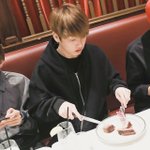 [방탄소년단] 눈<b>복</b>숭 방금 영상 업뎃햇는데,