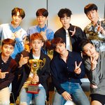 [EXO] 박찬열 <b>떡대</b>진짜 쩌네