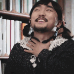 집 가는데 <b>졸</b><b>귀</b>탱인 사람 봄