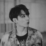 [방탄소년단] 와 미쳤숨돠 흑백으로봐봐;;;