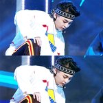 [시우민] <b>무대위</b>에서 시우민
